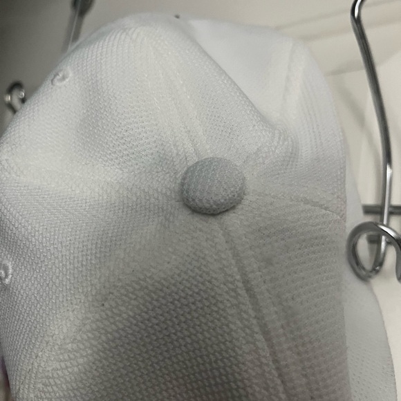 Adidas White Trefoil Logo Cap label ponytail strap back baseball hat - Picture 4 of 6